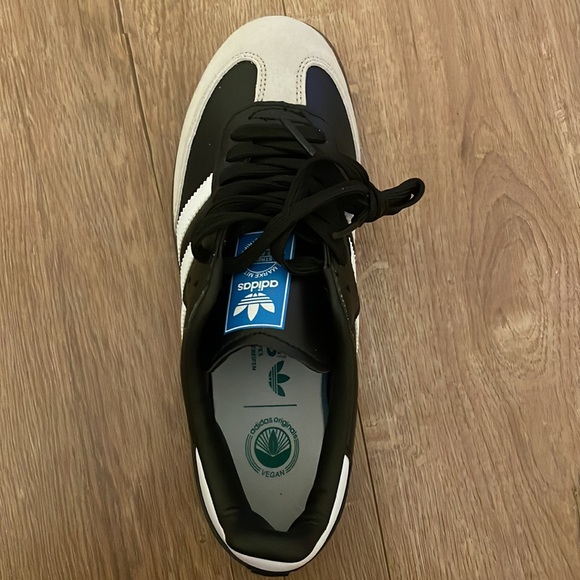 Adidas Samba black with grey, never worn before comes with a box. - Picture 3 of 3